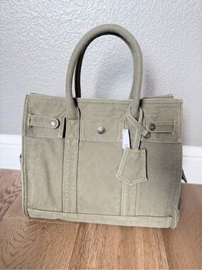 NWT Gap canvas Five Pocket tote in Olive. Medium size.